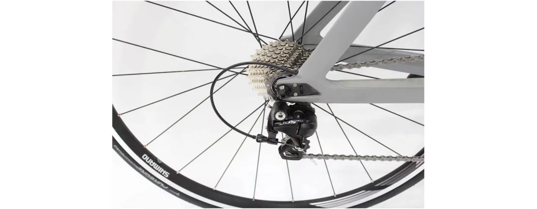 BMC Timemachine 02 THREE Grey 2018 Shimano 105 / Велосипед для триатлона 1