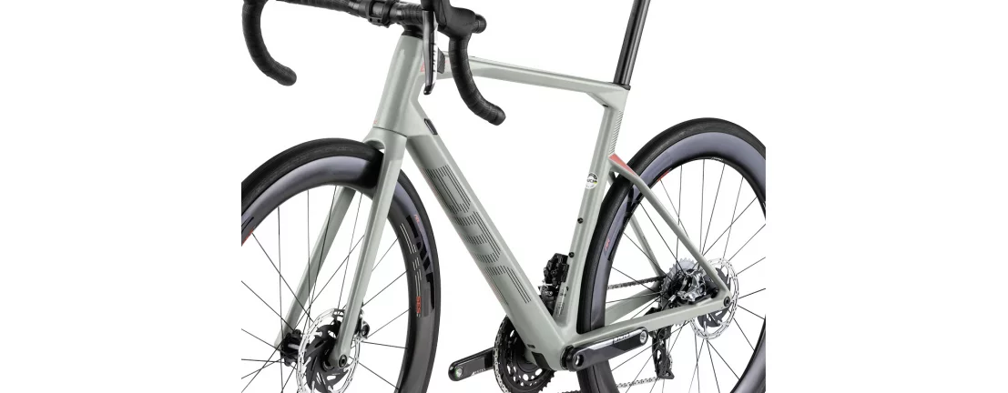 BMC Roadmachine 01 TWO Dura Ace Di2 / 2020 фото 6 BMC Roadmachine 01 TWO Dura Ace Di2 / 2020 фото 6