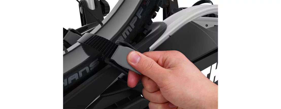 Thule VeloCompact 2 7-pin / Платформа на фаркоп для 2-х велосипедов фото 3 Thule VeloCompact 2 7-pin / Платформа на фаркоп для 2-х велосипедов фото 3