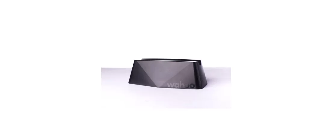 Wahoo KICKR SNAP Wheel Block / Подставка под переднее колесо фото Wahoo KICKR SNAP Wheel Block / Подставка под переднее колесо фото