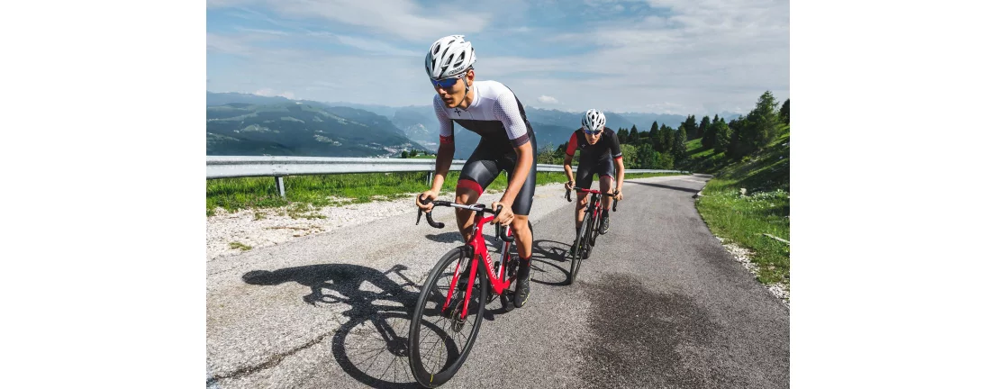 Wilier 110Pro Ultegra Di2 8070 Cosmic Elite / 2019 фото 1 Wilier 110Pro Ultegra Di2 8070 Cosmic Elite / 2019 фото 1