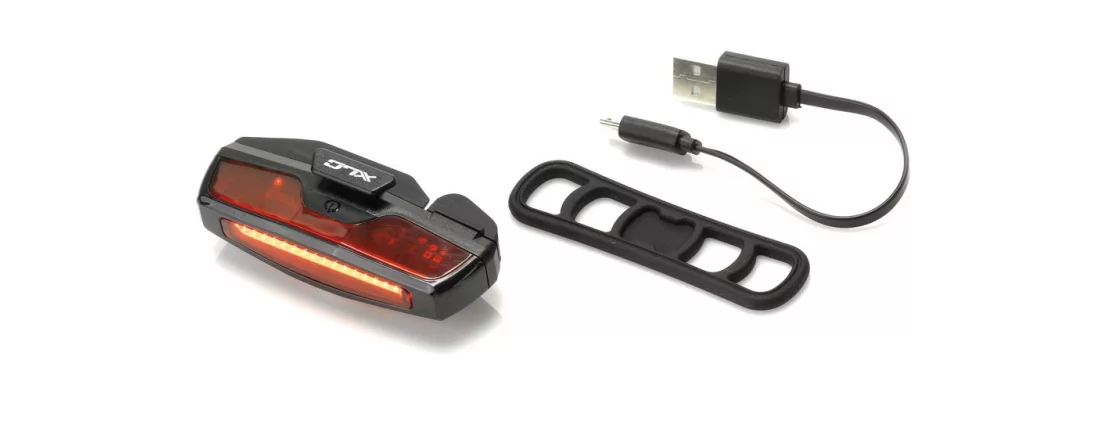 XLC Led Battery Rear Light CL-R21 / Задний фонарь с USB фото XLC Led Battery Rear Light CL-R21 / Задний фонарь с USB фото