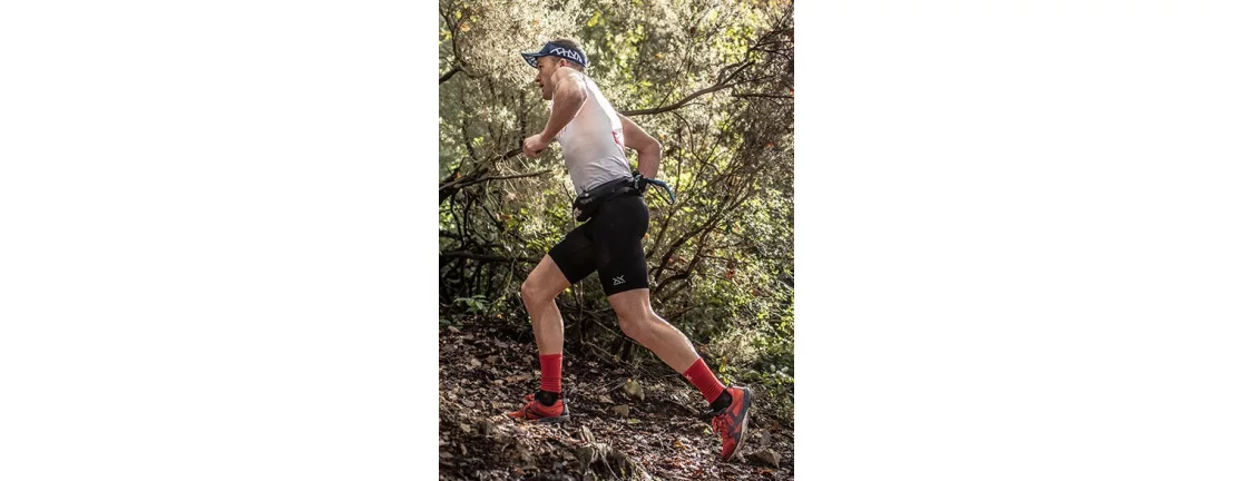 Compressport Mid Compression Socks фото 1 Compressport Mid Compression Socks фото 1