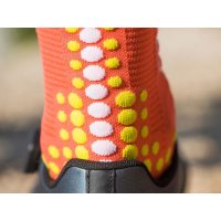 Compressport Pro Racing Socks V3.0 Bike Coral / Носки велосипедные фото 2