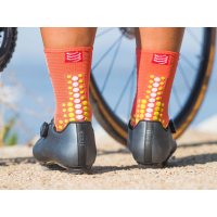 Compressport Pro Racing Socks V3.0 Bike Coral / Носки велосипедные фото 3