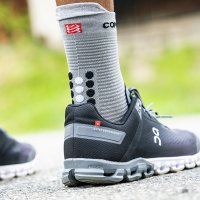 Compressport Pro Racing Socks V4.0 Run High - Grey Melange Black / Носки беговые фото 1