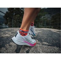 Compressport V3 Run Low Coral / Носки фото 1