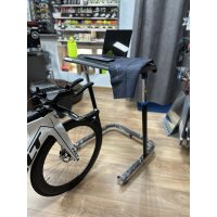 Trisport Indoor Cycling Desk / Стол-подставка для мобильных устройств для велотренажера фото 5