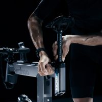 Wahoo KICKR Bike V2 Smart Trainer фото 8