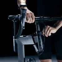 Wahoo KICKR Bike V2 Smart Trainer фото 9