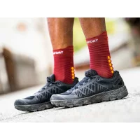 Compressport Pro Racing Socks V4.0 Run High - Brown - Orange / Носки беговые фото 3