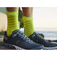 Compressport Pro Racing Socks V4.0 Ultralight Run High - Primerose - Fjord Blue / Носки беговые фото 2