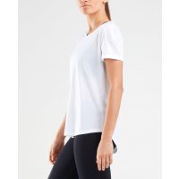 2XU Training SS Tee W / Женская футболка для бега фото 3