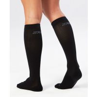 2XU Compression Performance Run Socks W / Женские компрессионные гольфы фото 1