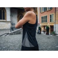 Compressport Performance Singlet W Black / Майка женская фото 2