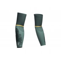 Compressport ArmForce Ultralight / Рукава фото