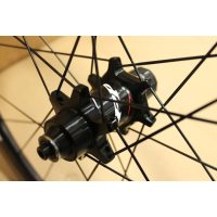 Zipp 303 Firecrest Carb.Clinch. 177 24spok 10/11Sp Shimano/SRAM Black / Колёсо заднее фото 2