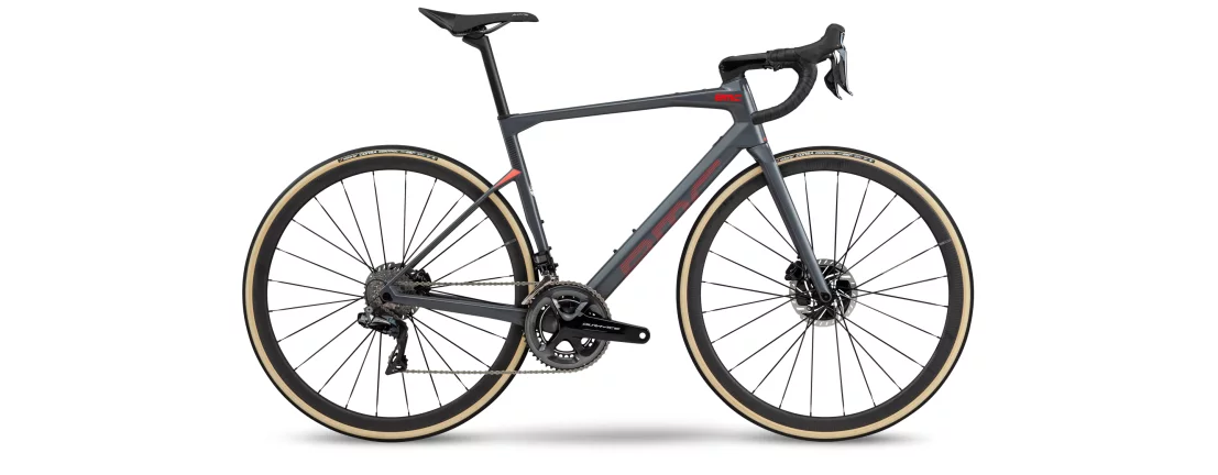 BMC Roadmachine 01 TWO Dura Ace Di2 / 2020 фото BMC Roadmachine 01 TWO Dura Ace Di2 / 2020 фото